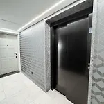 Medici5 - Luxury With Wellness Area アパート ミラノ